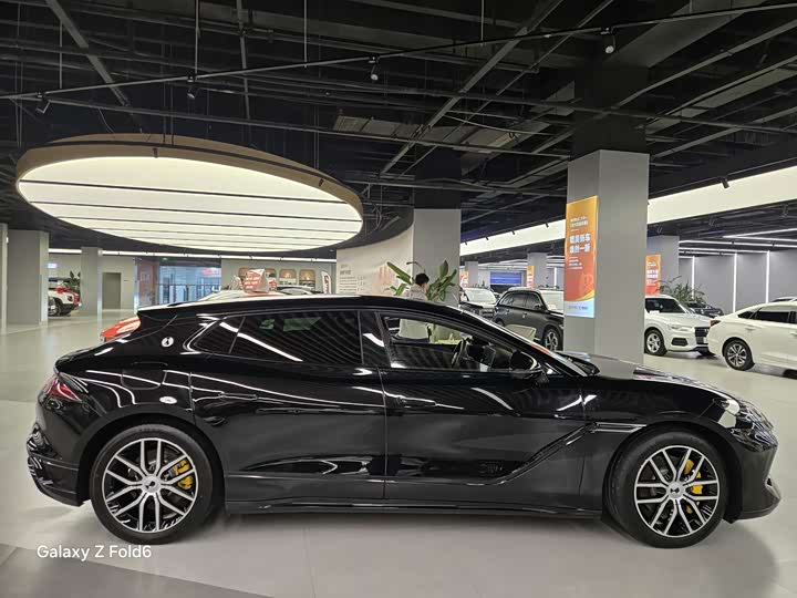 Фото 8 - Denza Z9GT