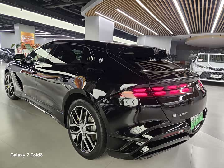 Фото 9 - Denza Z9GT