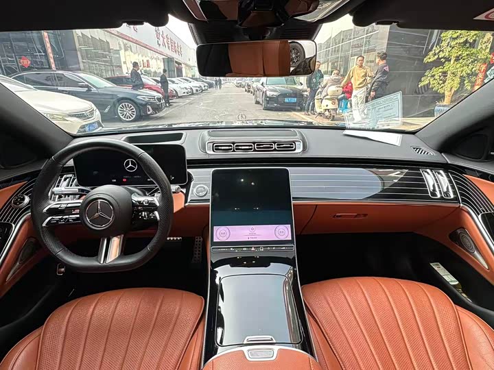 Фото 5 - Mercedes-Benz S-Class