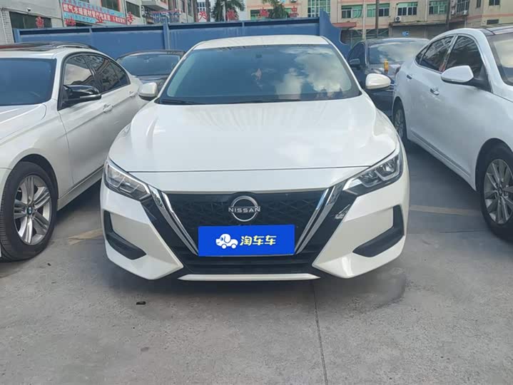 Фото 2 - Nissan Sylphy