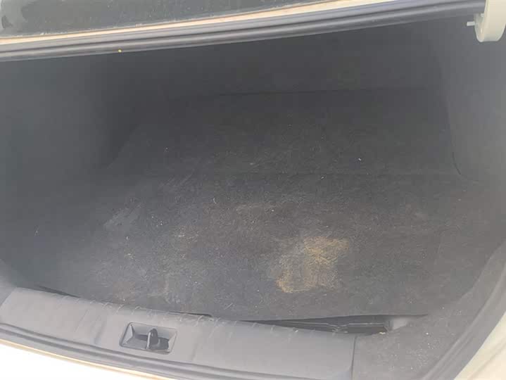 Фото 4 - Nissan Sylphy