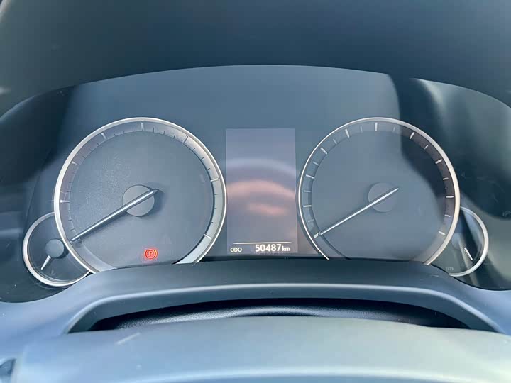 Фото 6 - Lexus RX