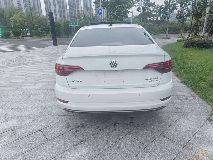 Фото 7 - Volkswagen Sagitar L