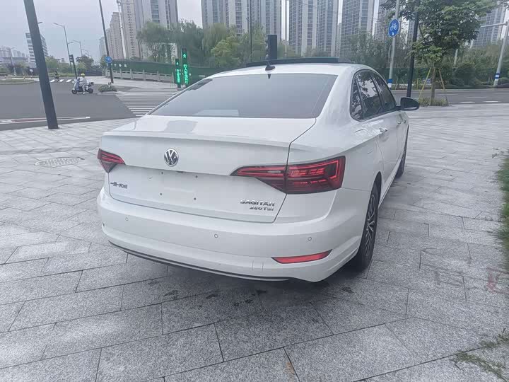 Фото 8 - Volkswagen Sagitar L