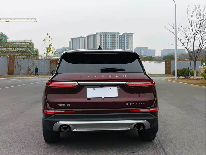 Фото 6 - Lincoln Corsair