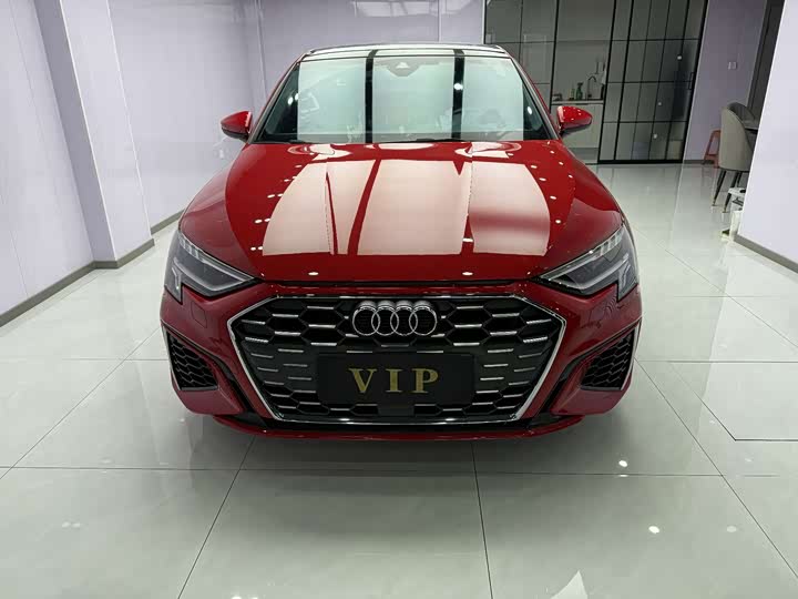 Фото 2 - Audi A3