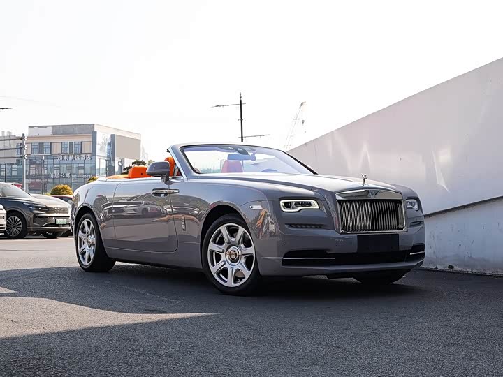 Фото 3 - Rolls-Royce Dawn