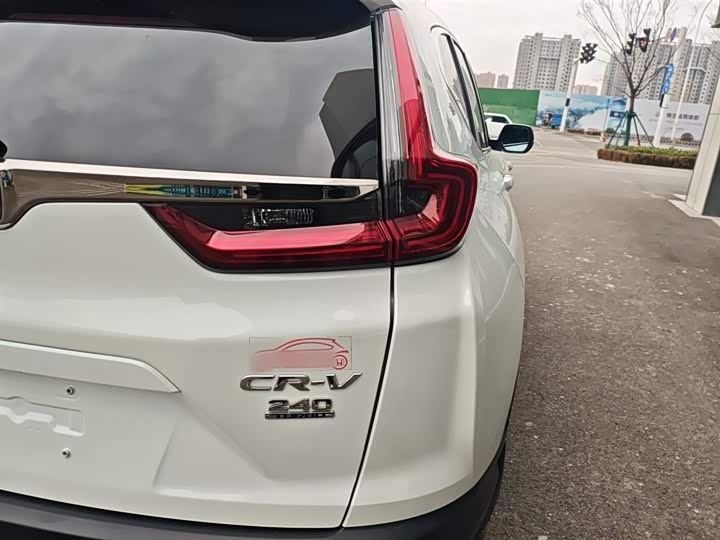 Фото 8 - Honda CR-V