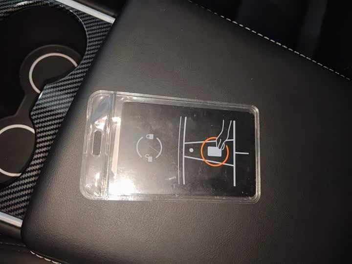 Фото 9 - Tesla Model Y