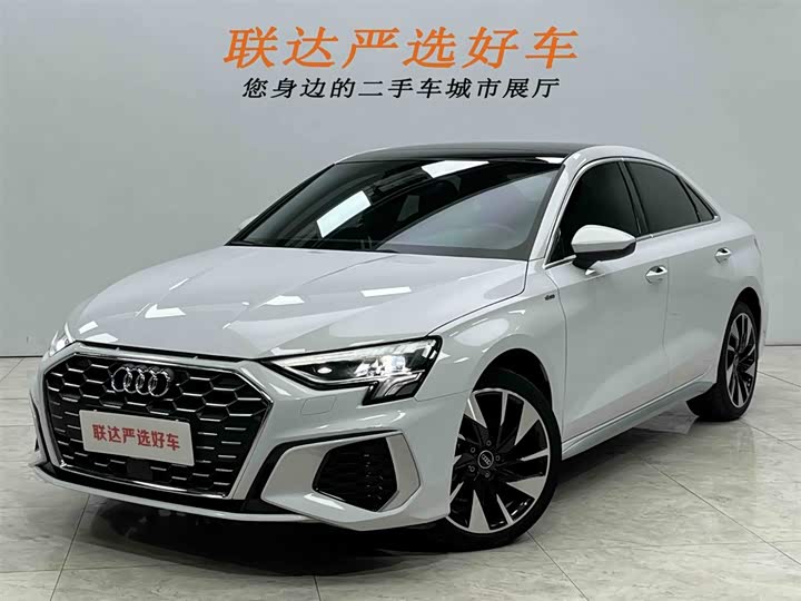 Фото 1 - Audi A3