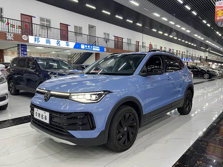 Фото 1 - Volkswagen Tharu