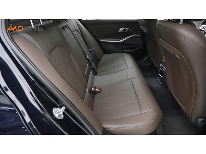 Фото 8 - BMW 3 Series