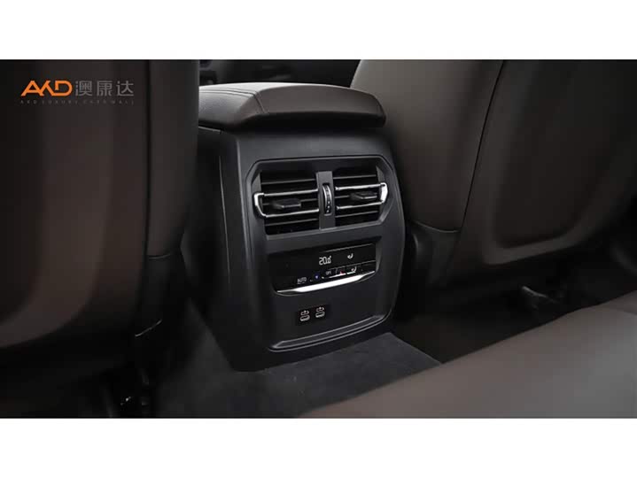 Фото 9 - BMW 3 Series