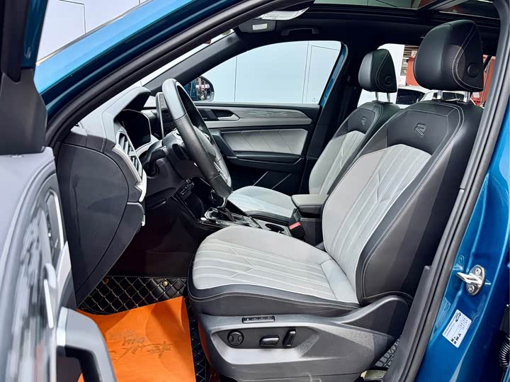 Фото 9 - Volkswagen Tayron