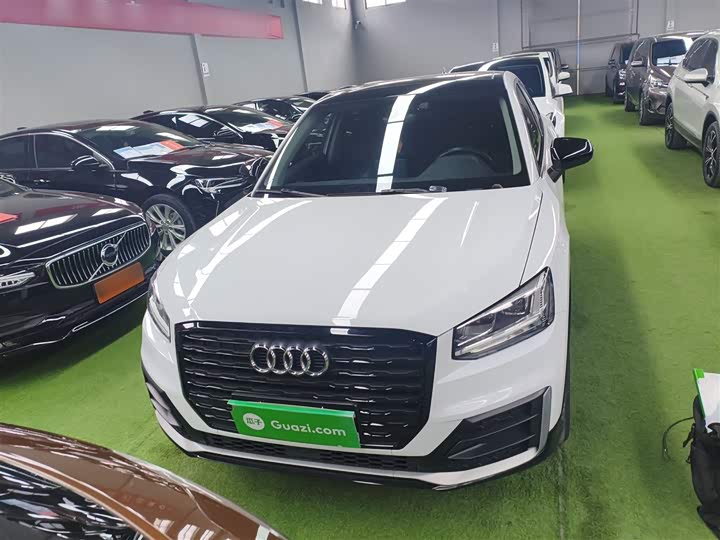 Фото 3 - Audi Q2L