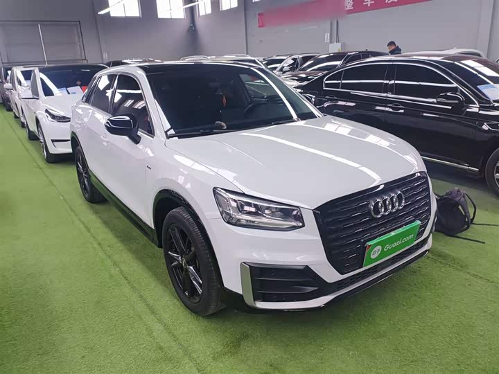 Фото 4 - Audi Q2L