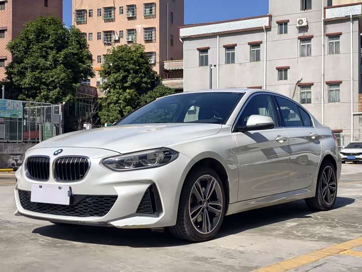 Фото 1 - BMW 1 Series