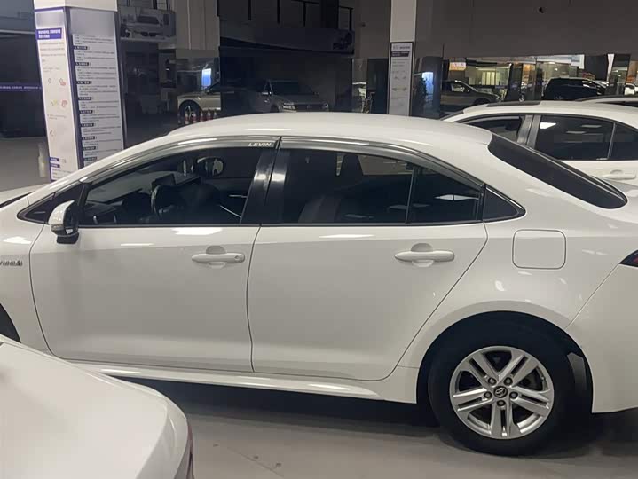 Фото 7 - Toyota Levin