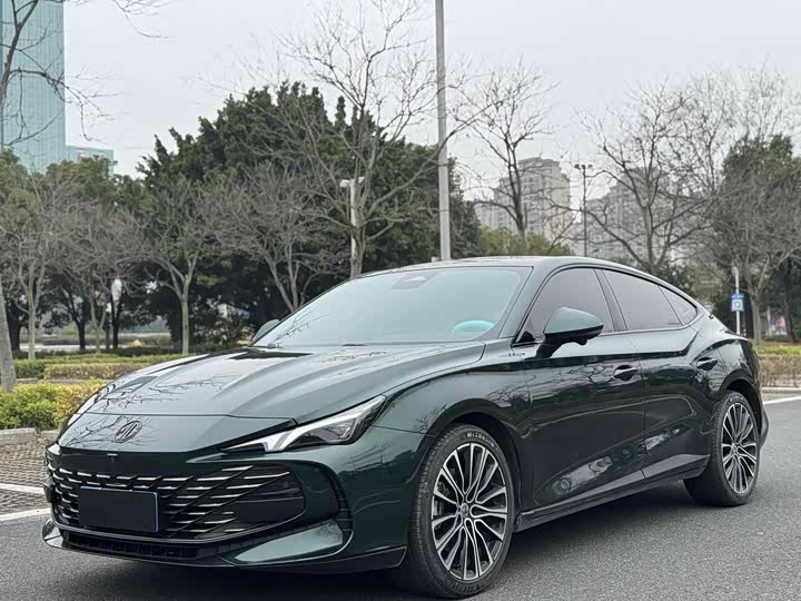 Фото 1 - MG Motor 7