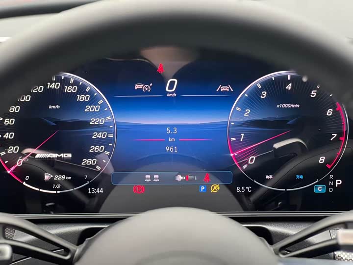 Фото 8 - Mercedes-Benz CLE-Class AMG