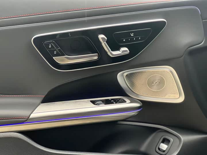 Фото 9 - Mercedes-Benz CLE-Class AMG