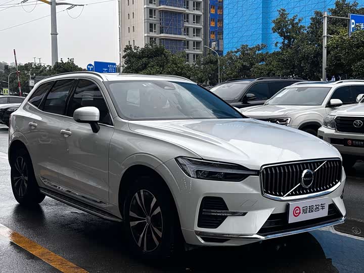 Фото 3 - Volvo XC60