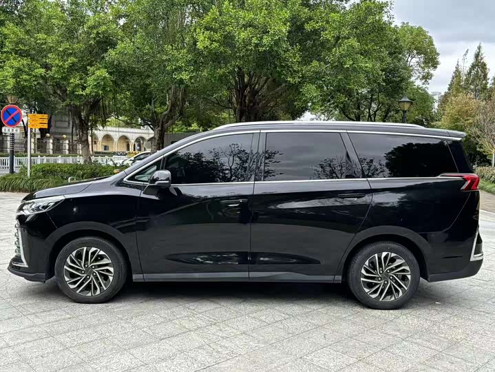 Фото 4 - Maxus G50