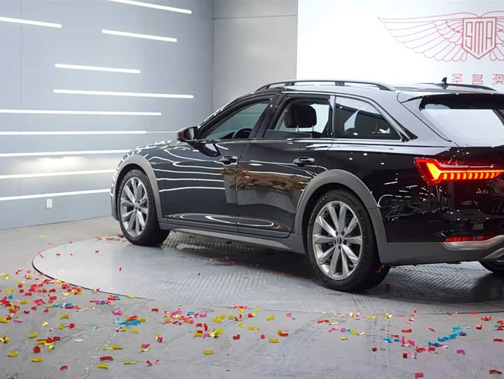 Фото 3 - Audi A6