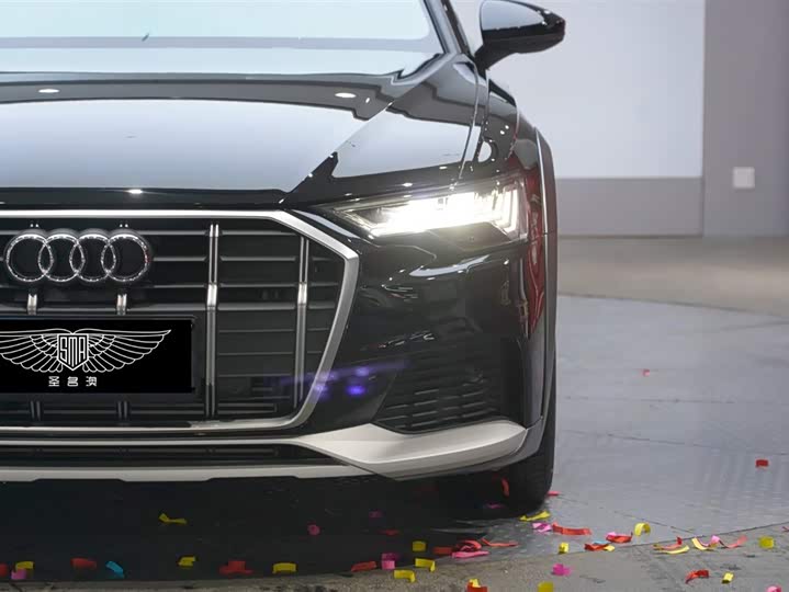 Фото 4 - Audi A6