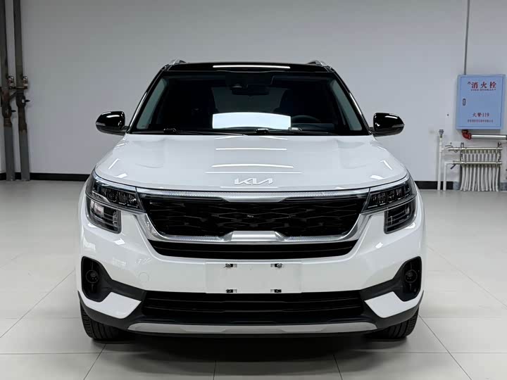 Фото 2 - Kia KX3