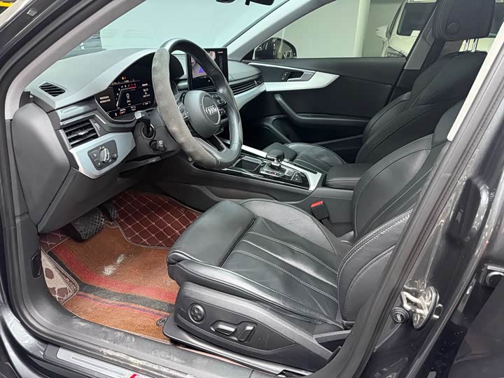 Фото 7 - Audi A4L