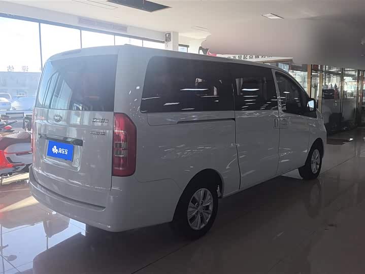 Фото 3 - JAC Refine M3