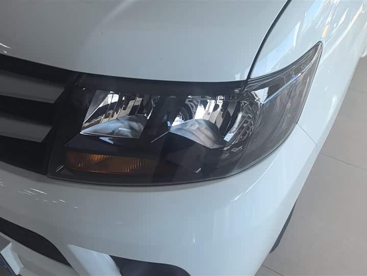 Фото 5 - JAC Refine M3