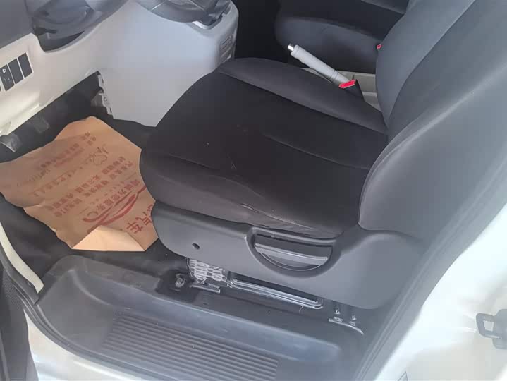 Фото 9 - JAC Refine M3