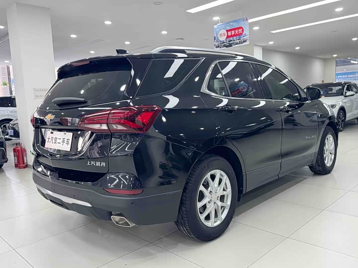 Фото 7 - Chevrolet Equinox