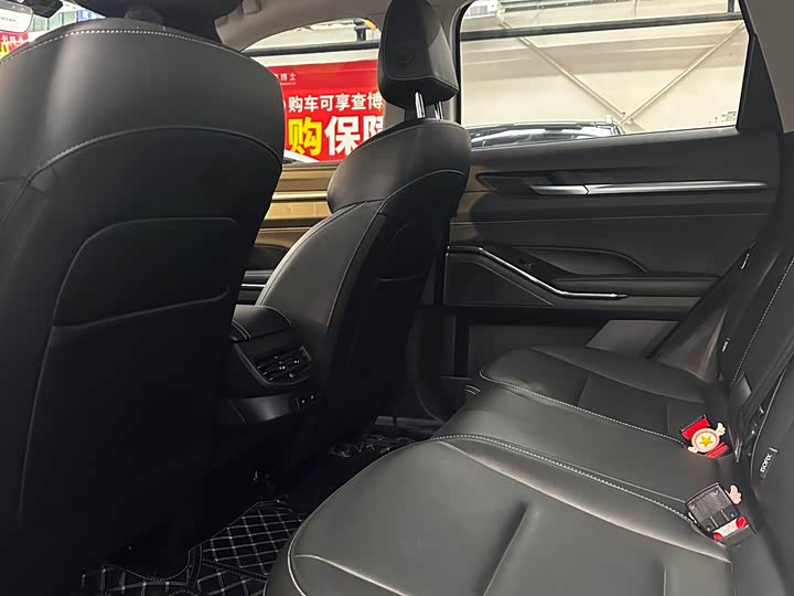 Фото 8 - Haval H6 Hybrid