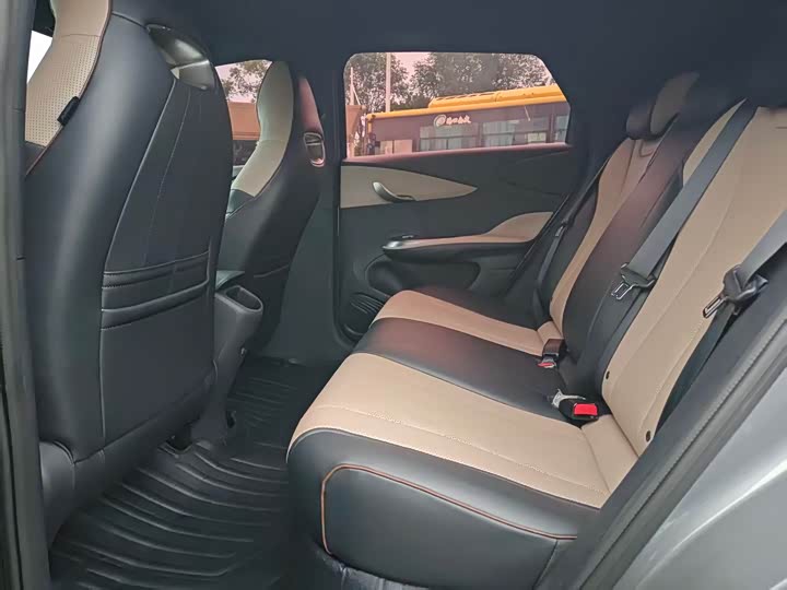 Фото 6 - BYD Dolphin