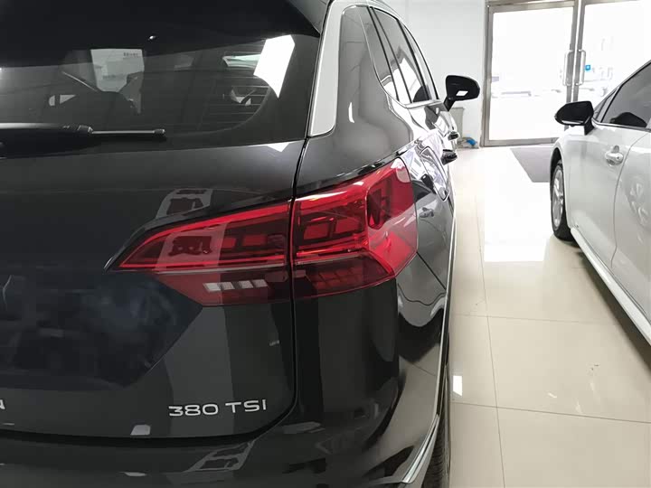 Фото 8 - Volkswagen Tayron