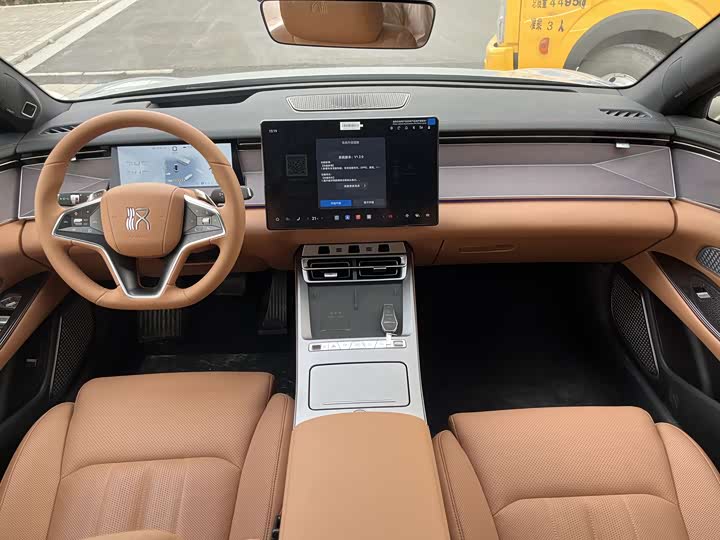 Фото 6 - BYD Han L