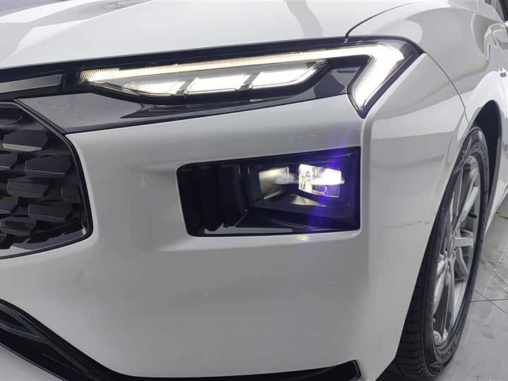 Фото 5 - Ford Mondeo