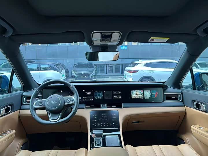 Фото 5 - LiXiang One