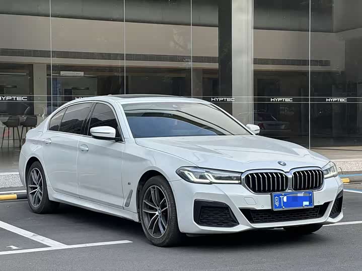 Фото 5 - BMW 5 Series