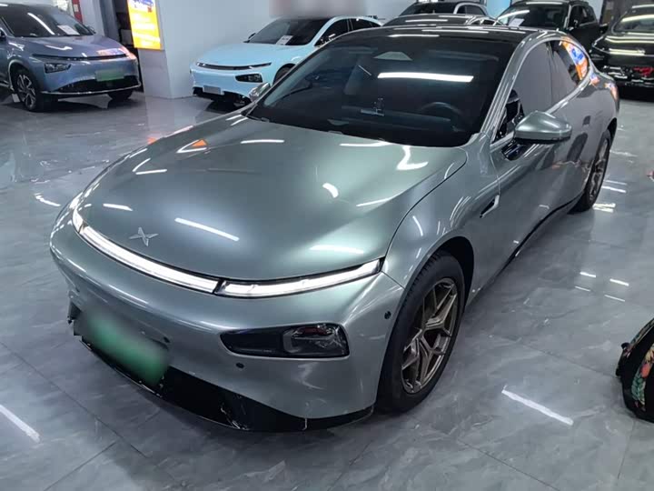 Фото 1 - XPeng P7