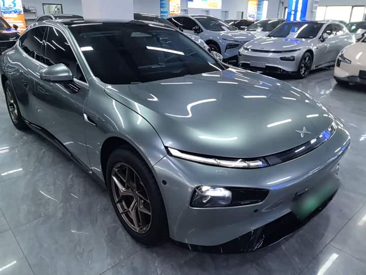 Фото 4 - XPeng P7