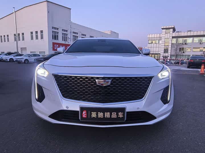 Фото 2 - Cadillac CT6