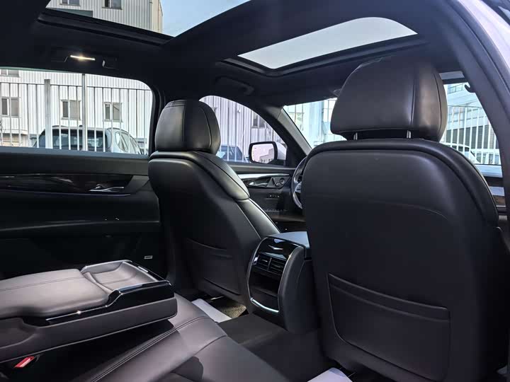 Фото 6 - Cadillac CT6