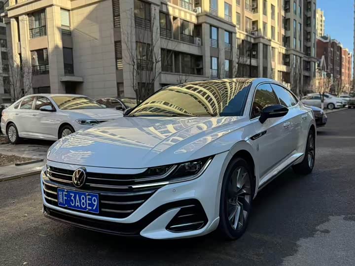 Фото 1 - Volkswagen CC