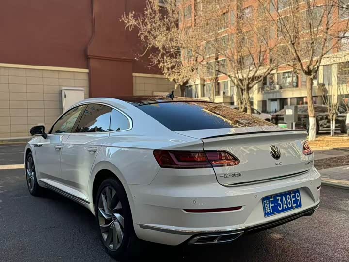 Фото 7 - Volkswagen CC