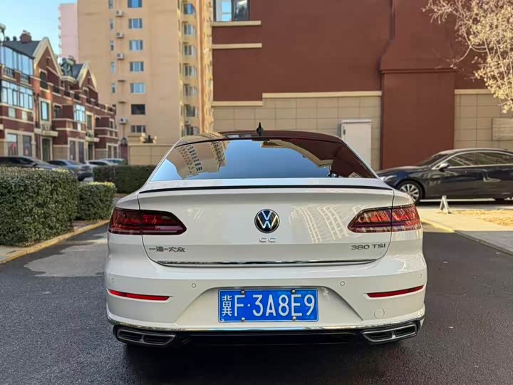 Фото 8 - Volkswagen CC