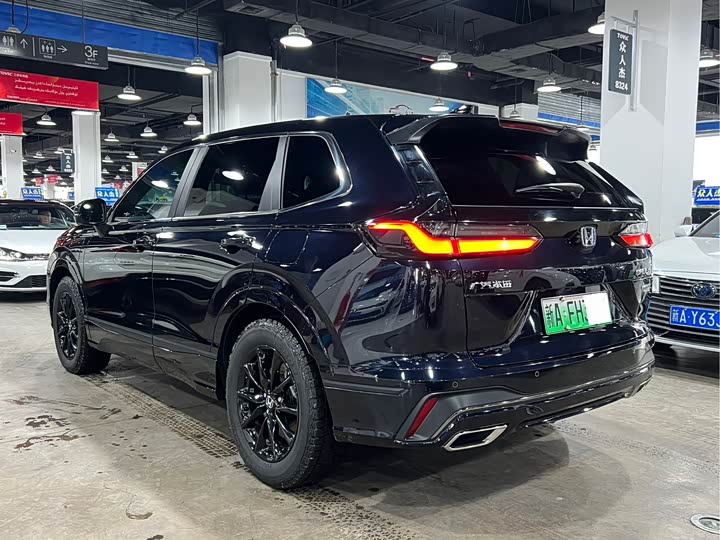 Фото 6 - Honda Breeze Hybrid